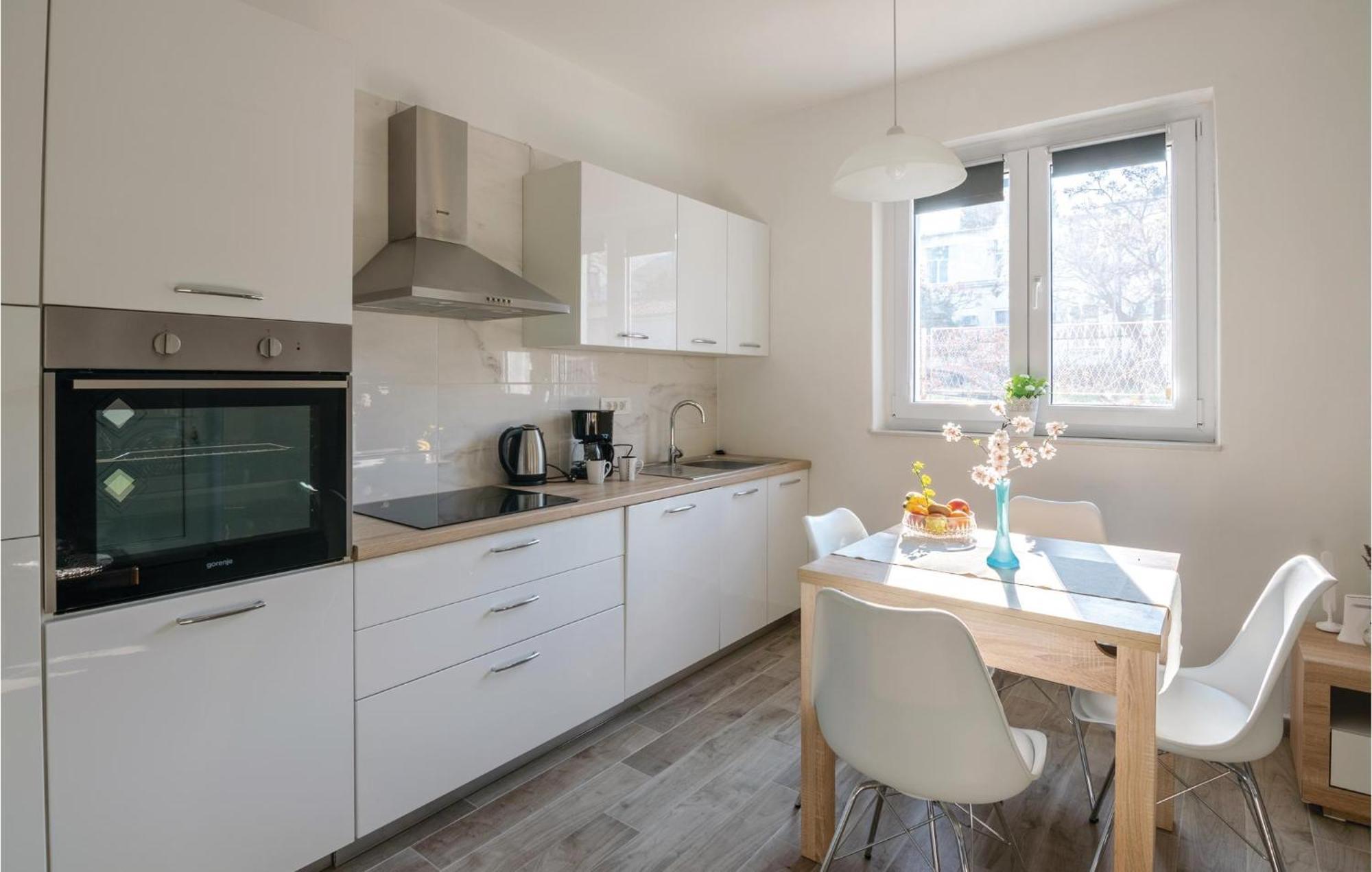 1 Bedroom Gorgeous Apartment In Zadar Dış mekan fotoğraf